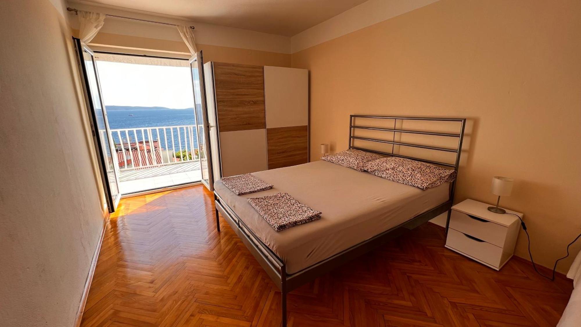 Apartments Paulina Трогір Екстер'єр фото
