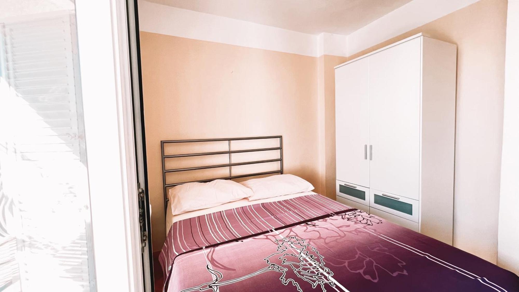 Apartments Paulina Трогір Екстер'єр фото